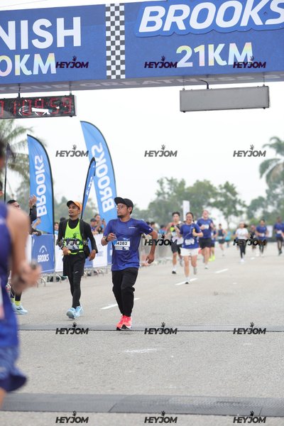BROOKS Marathon Kuala Lumpur 2026